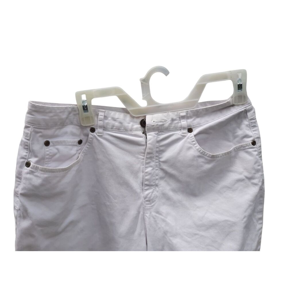 TALBOTS Petites Size 10 Stretch White Capris - Picture 3 of 4